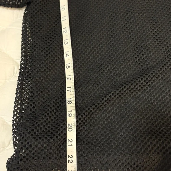 Banana Republic Perforated Mesh Top - Picture 9 of 10